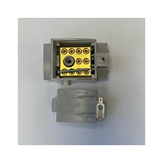 5 Way Connector Block WT Henley
